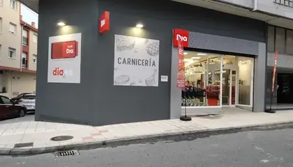 Dia Calle Alvaro Cunqueiro 6, Monterroso