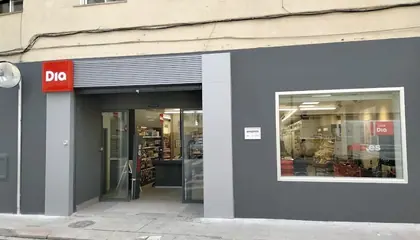 Dia Avenida Ntra Señora del Pilar 18, Monzón