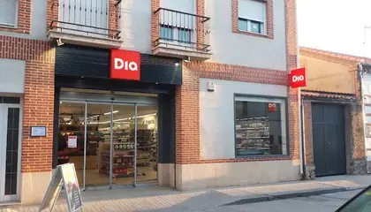 Dia Calle Marino Gallego 6, Navas de Oro