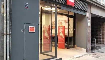 Dia Avenida Valentin Masip 7, Oviedo