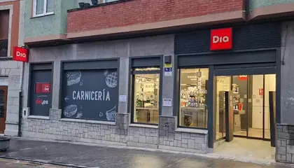 Dia Avenida De Galicia 8, Salas