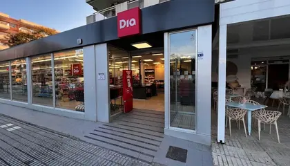 Dia Calle Barcelona/esquina Carrilet 7, Salou