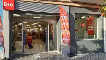 Dia Calle Luis Montoto 26, Sevilla