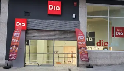 Dia Calle Conde de Torrecedeira 109, Vigo