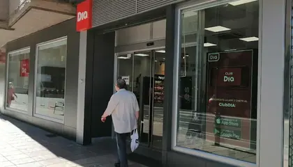 Dia Avenida Compromiso de Caspe 17, Zaragoza