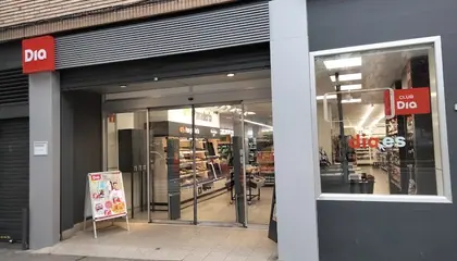 Dia Avenida Cuarta Avenida 70, Zaragoza