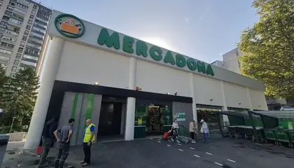 Mercadona Avenida Pasajes San Pedro, 1, San Sebastián