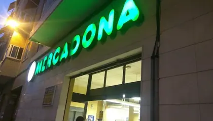 Mercadona Calle Pedro Juan Perpinyá, s/n, Elche