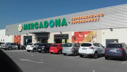 Mercadona Calle Josefina Samper, s/n, Estepona