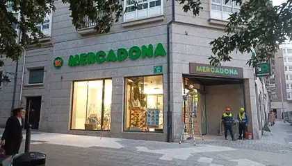 Mercadona Rúa Españoleto, 1, Ferrol