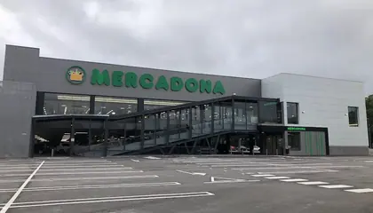 Mercadona Txomin Egileor Kalea, 54, Galdakao