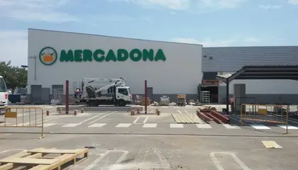 Mercadona Calle Can Pau Birol, 7, Girona