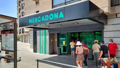 Mercadona Calle Acera del Darro, 98, Granada
