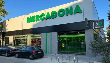 Mercadona Calle María Auxiliadora, s/n, Granada