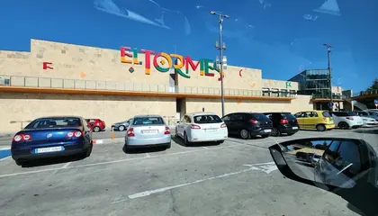 IKEA Calle C. El Tormes - Avenida Salamanca, Santa Marta de Tormes