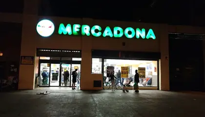 Mercadona Avenida del Carrilet, 67, L'Hospitalet de Llobregat
