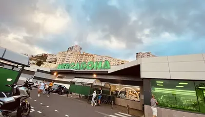 Mercadona Paseo Blas Cabrera de Felipe (físico), s/n, Las Palmas de Gran Canaria