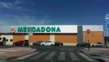 Mercadona Calle Alcalde Miguel Castaño, 121, León