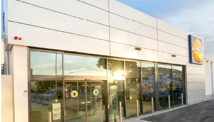Lidl Avenida Crevillentins Absents 3, Crevillente