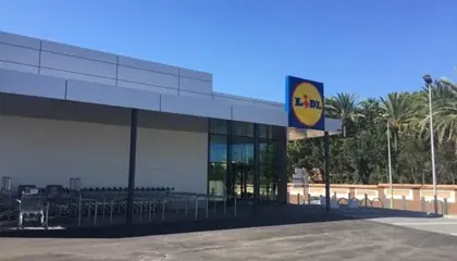 Lidl Calle Maria Zambrano 8, L'Eliana