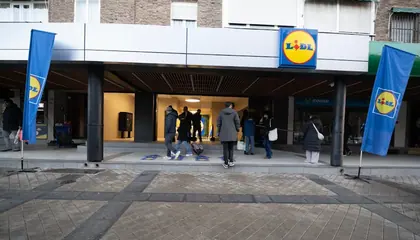 Lidl Paseo del Doctor Vallejo-Nájera Botas 48, Madrid