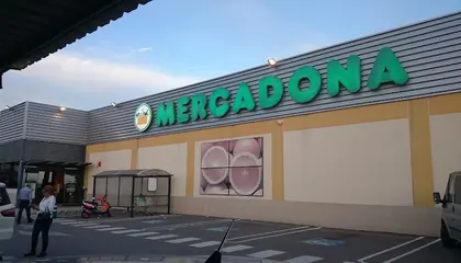 Mercadona Calle Sierra de Carrasquilla, 2, Lorca