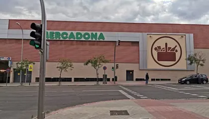 Mercadona Calle Monasterio de las Huelgas, T7, Madrid