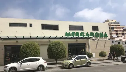 Mercadona Avenida Juan Sebastián Elcano, 147, Málaga
