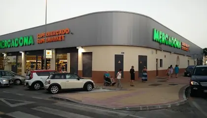 Mercadona Calle Doctor Ramos Acosta, 104, Málaga