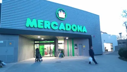 Mercadona Calle Josep Vilar, 1, Martorell