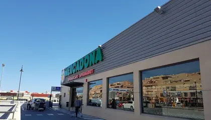 Mercadona Uer 2,3,4 Camino Viejo de Coín, Mijas