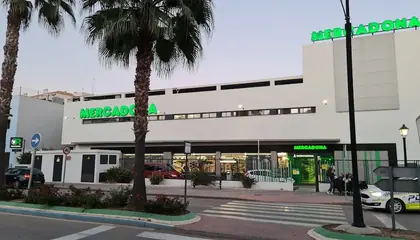 Mercadona Urbanización el Limonar, Mijas