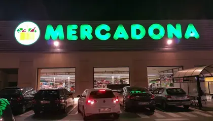 Mercadona Calle Ramón Verea, 2, Móstoles