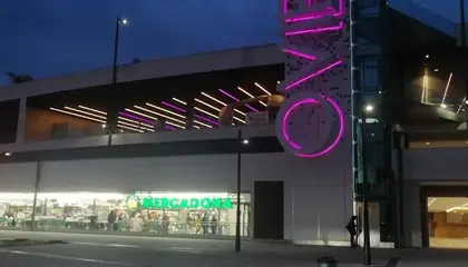 Mercadona Calle Víctor Chavarri, 6, Oviedo