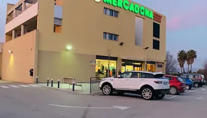 Mercadona Calle Samil, 25 (sal. 10 Autovía Llevant), Palma