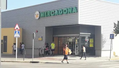 Mercadona Calle Santísimo Cristo de la Fé, 51, Paterna