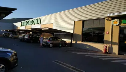 Mercadona Avenida Alcalde Fernando Alemany, 36, Pego