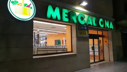 Mercadona Avenida Nou D'Octubre, 24, Quart de Poblet