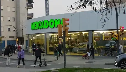 Mercadona Avenida de Maria Fortuny, 68, Reus