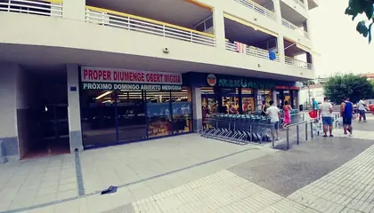 Mercadona Placa Sant Jordi, 1, Salou