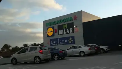 Mercadona Calle Varenga, 1 (playa Honda), San Bartolomé