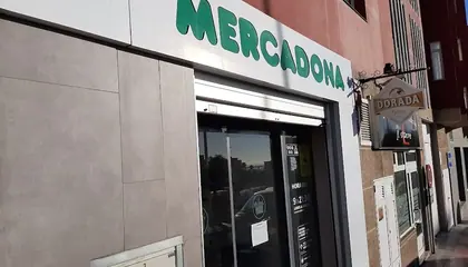 Mercadona Calle Secundino Delgado, 32, Telde