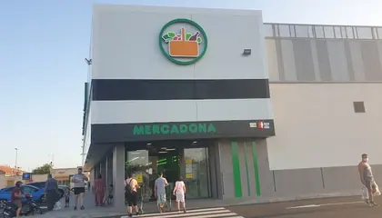 Mercadona Avenida Vereda Orihuela, s/n, Torre-Pacheco
