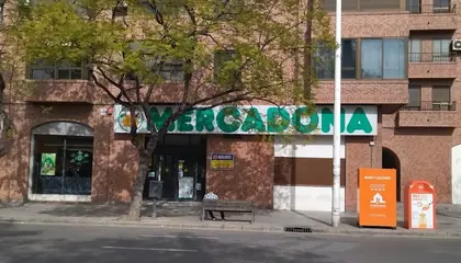 Mercadona Avenida Tres Cruces, 15, Valencia