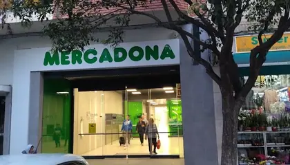 Mercadona Calle María de Molina, 7, Valencia