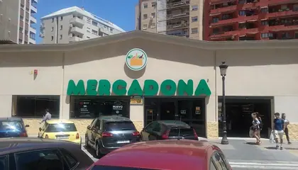 Mercadona Calle Menéndez y Pelayo, 35, Valencia