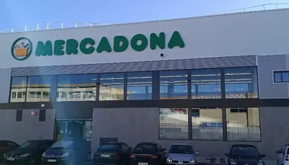 Mercadona Calle Joaquín Velasco Martín, 7, Valladolid