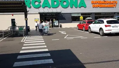 Mercadona Avenida Lluis Companys, 2, Vandellòs i l'Hospitalet de l'Infant
