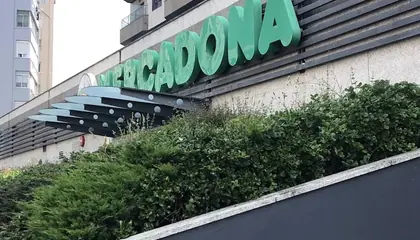 Mercadona Avenida García Barbón, 106, Vigo
