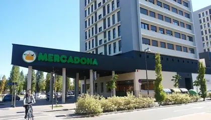 Mercadona Avenida Olarizu, 1, Vitoria-Gasteiz